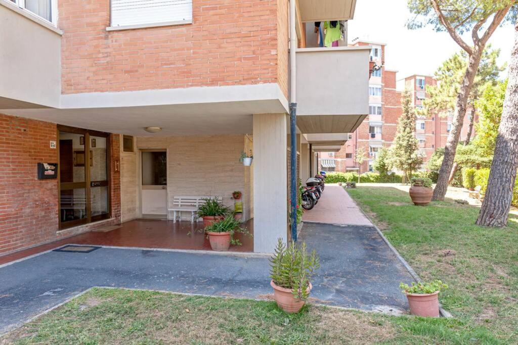 Free Parking Appartamento 5 Stelle Elegante Con Suite Livorno Dış mekan fotoğraf